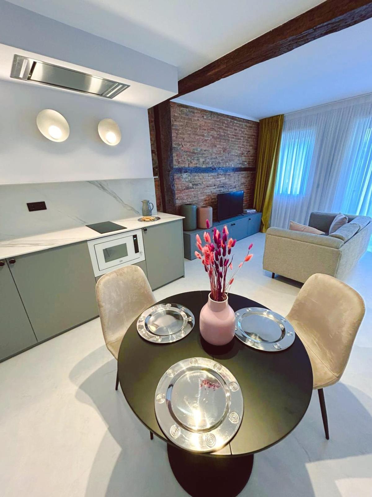 Lemon Suites Santander Pokoj fotografie