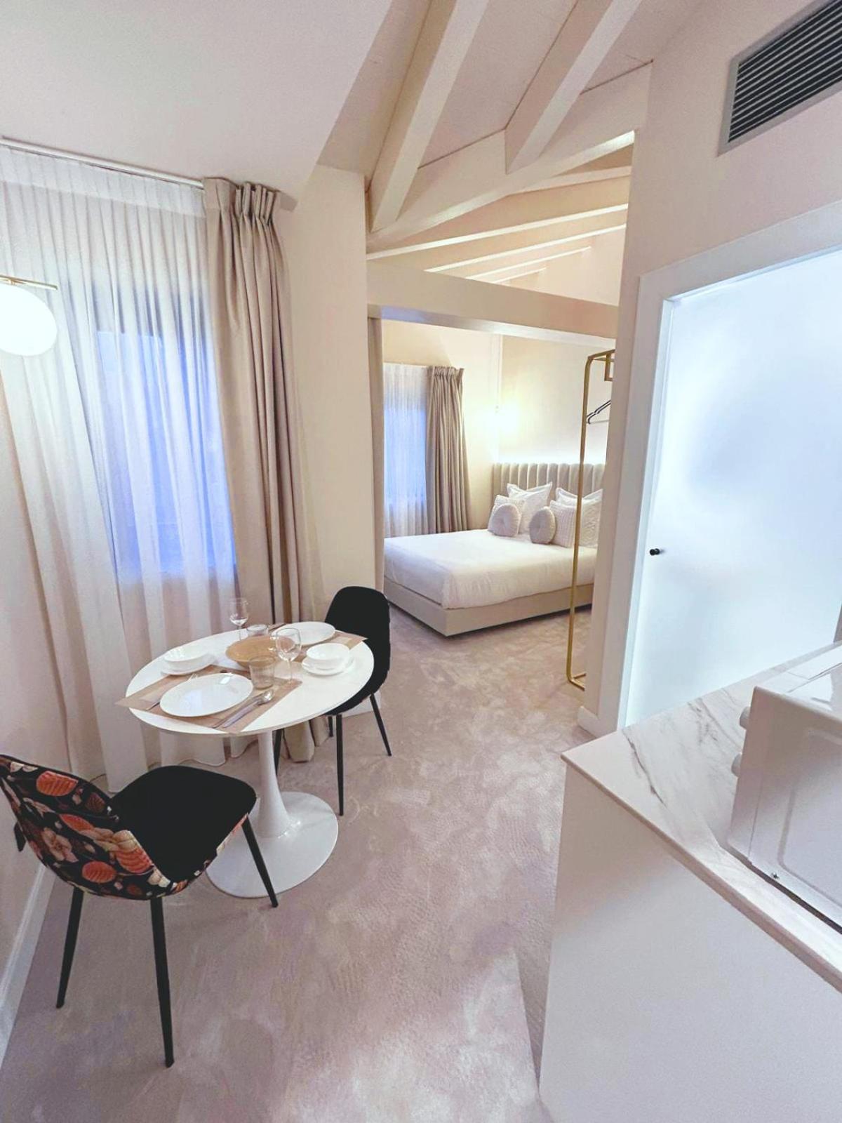 Lemon Suites Santander Exteriér fotografie